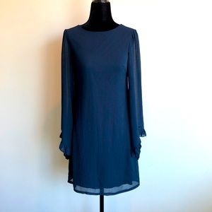 Simple but elegant dress. Dark navy blue. Size M.